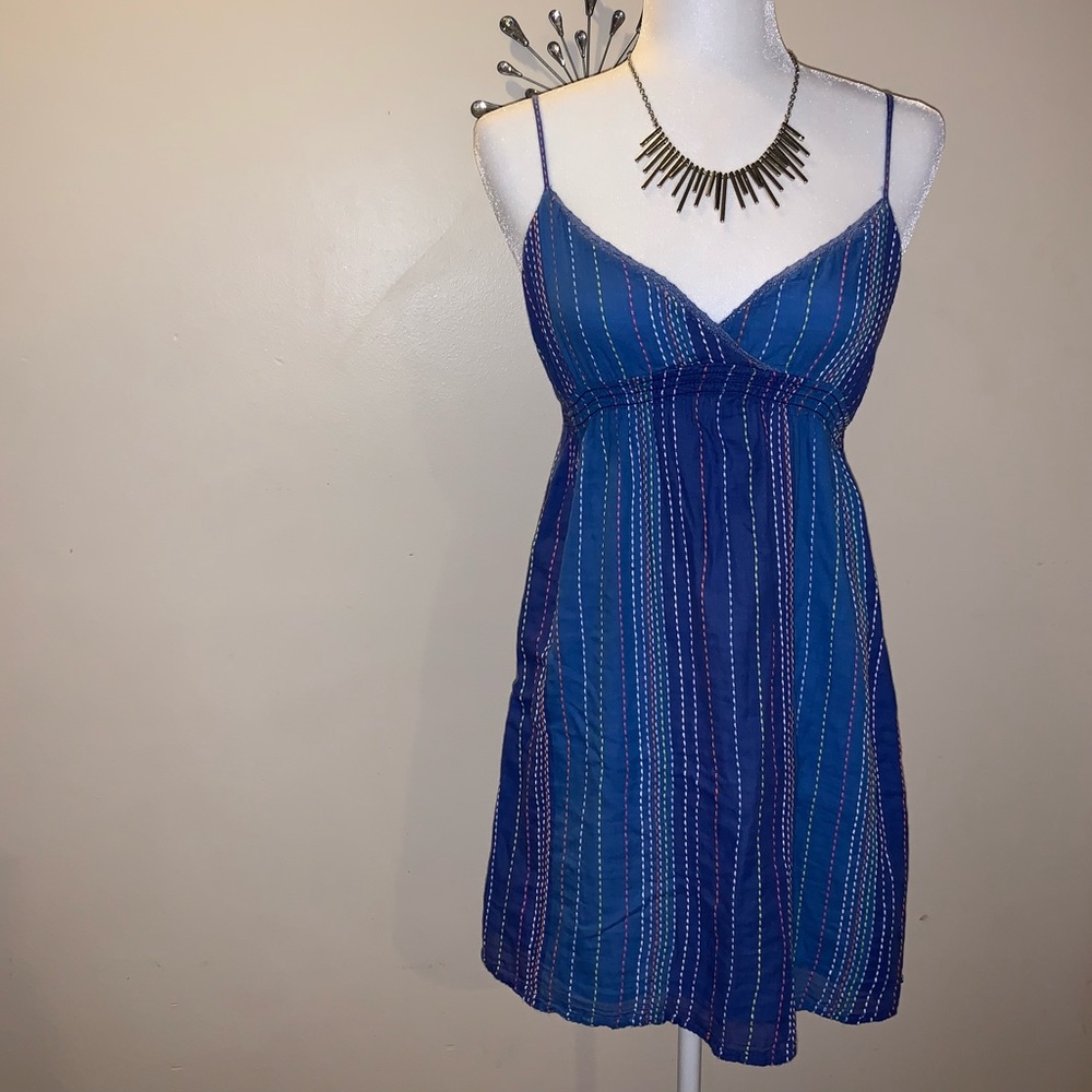Roxy dress size s small blue striped